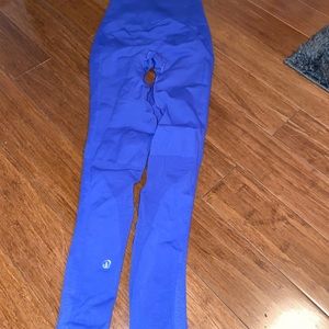 Lulu leggings size 2